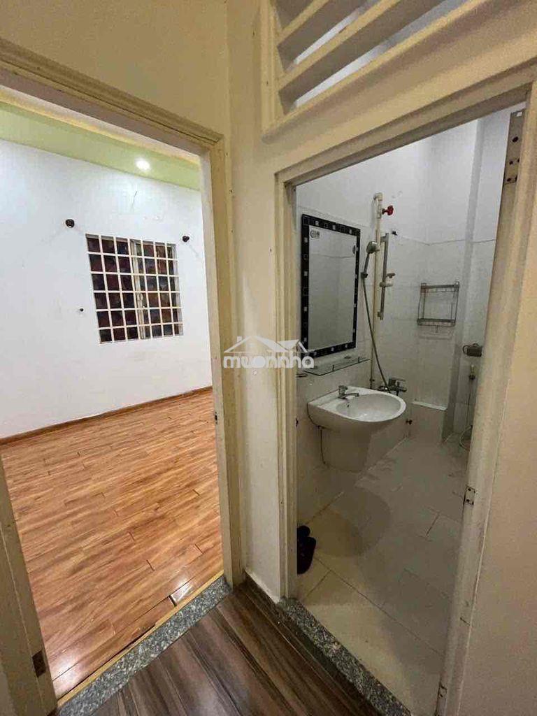 Nhà mặt tiền kd da nghành nghề , nguyễn thượng hiền p1gv - 2