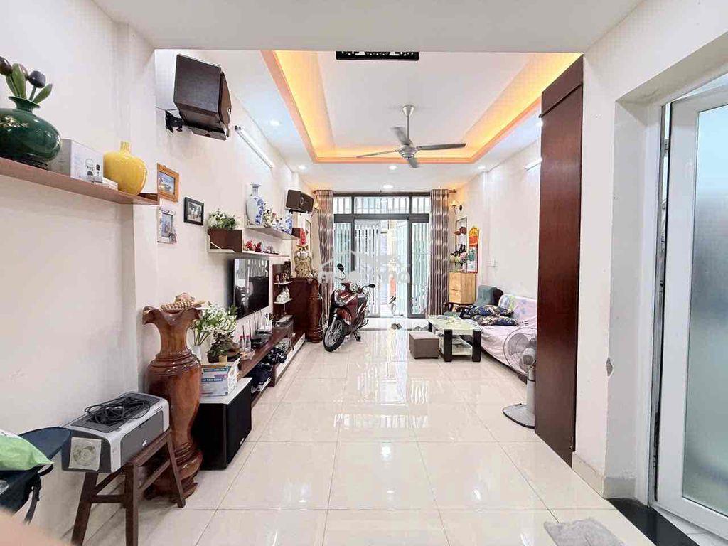 Lê văn sỹ, nhà đẹp chính chủ lâu đời.hẻm xe hơi - 4