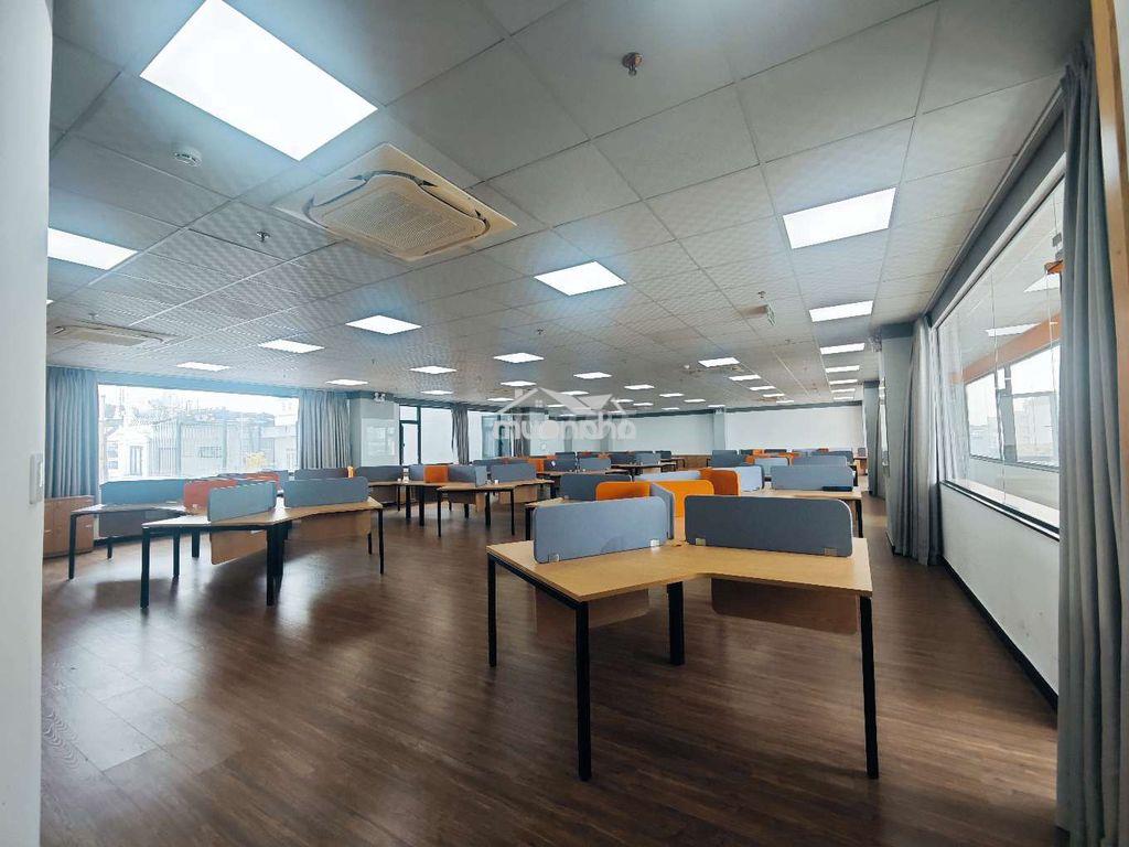 Tòa văn phòng sân bay 1200m2 - 2