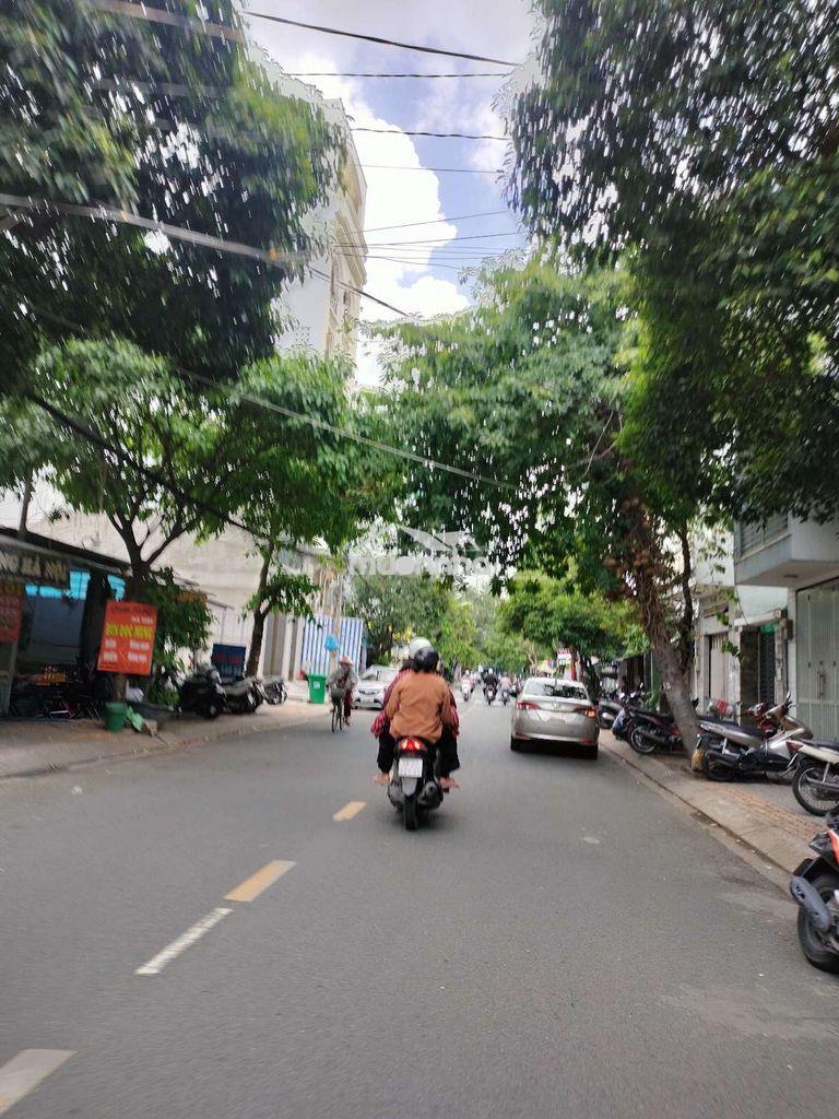 Bán nhà mặt tiền đường 79 -dt:5x20 nhà 1t ,p,tân quy quận 7 cạch lotte - 2