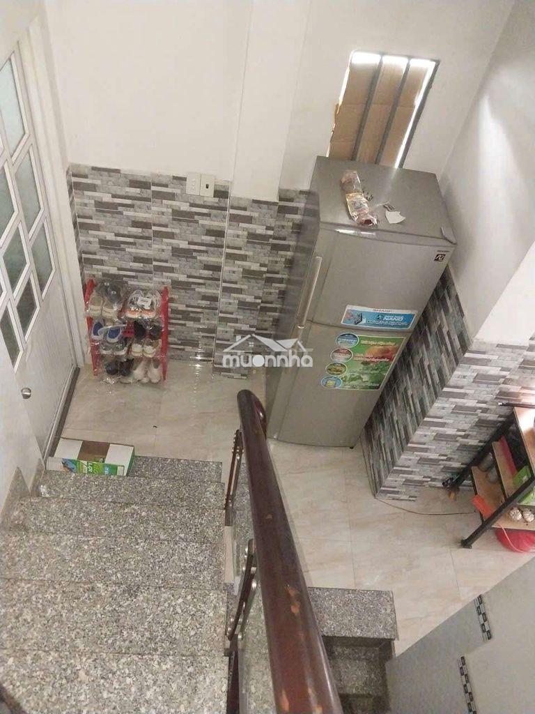 Cần ra gấp căn hộ bình dân cho sinh viên full khách - 4