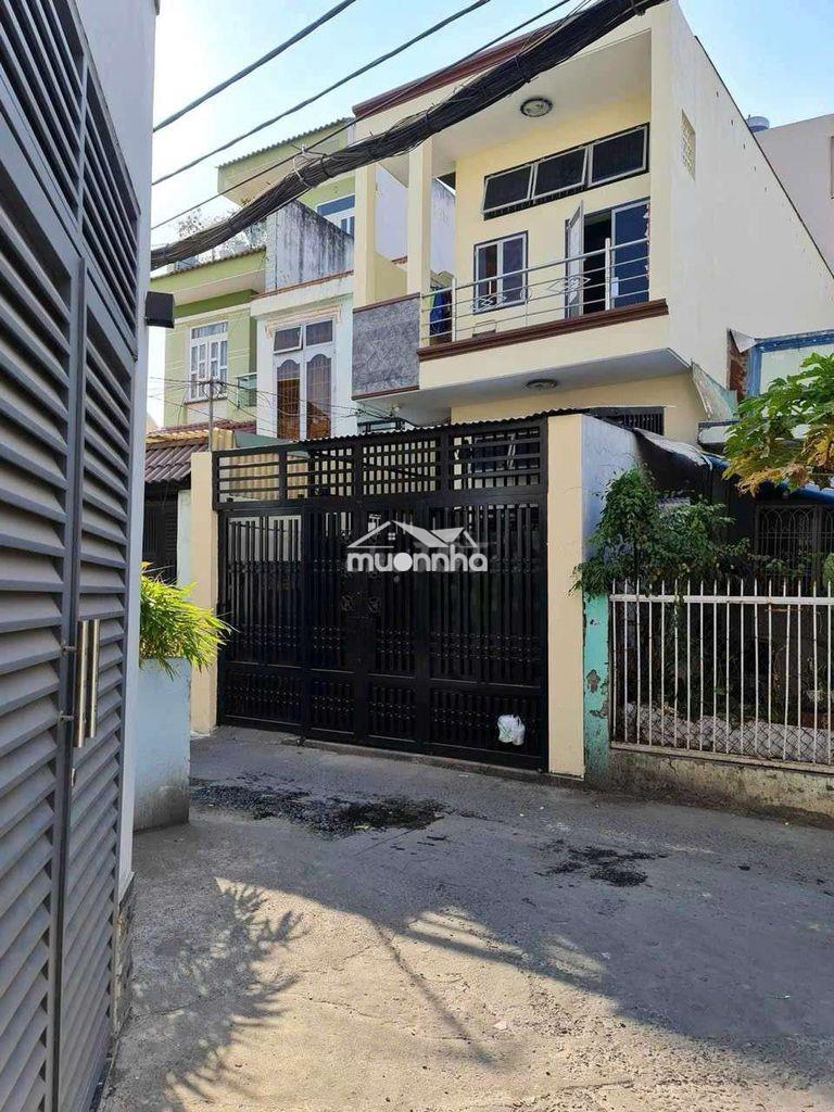 Nhà bán dương quảng hàm