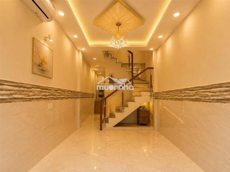 Nhà thuê mới đẹp 1 lầu 2 phòng ngủ hẻm nguyễn hữu cảnh 39m2 sd 78,5m2