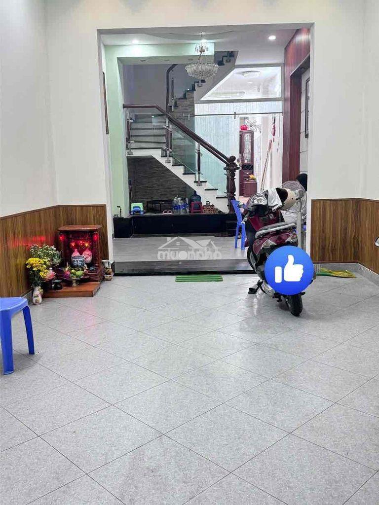 Nhà đẹp mt đường số 3 , lư gia quận 11 - dt 4,5*20 - 5 tầng - 22 triệu