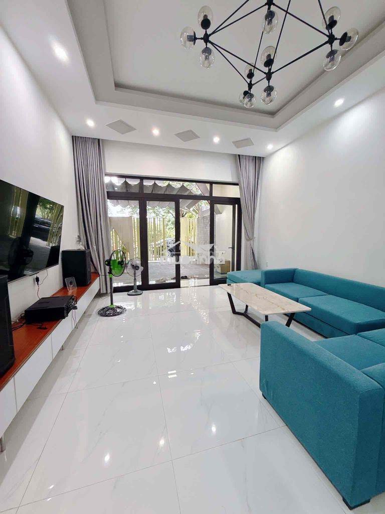 Cho thue nha 3 tag 3pn full noi that trung luong 16