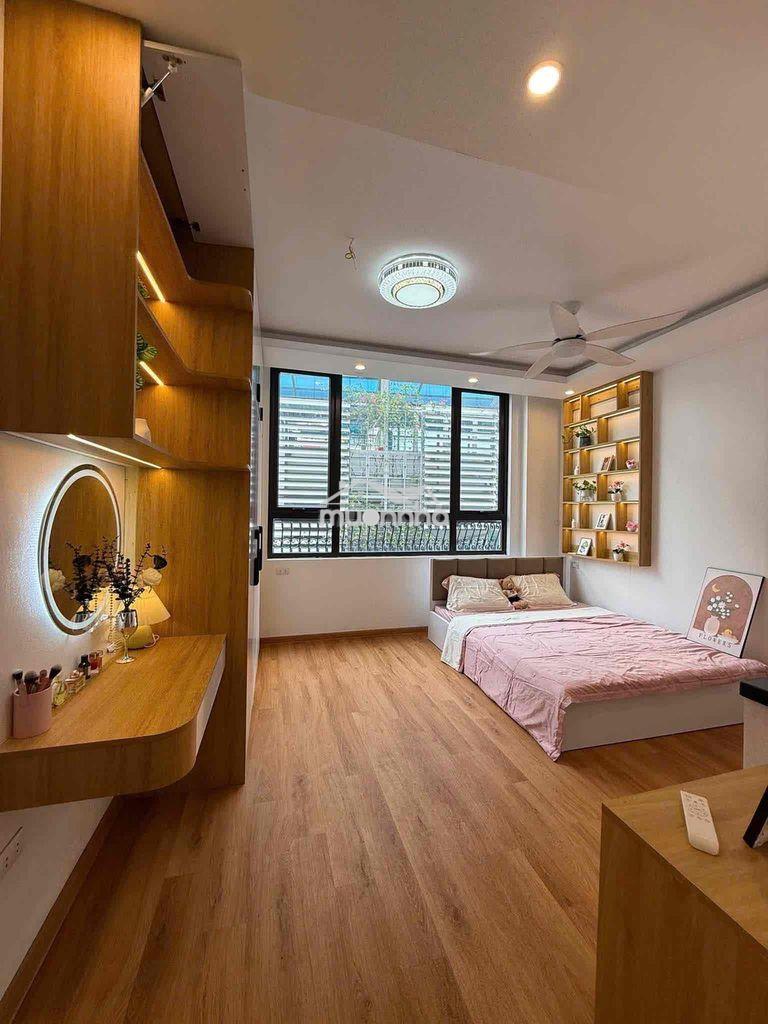 Cho thuê phòng đẹp sạch sẽ ngay trung tâm quận 3