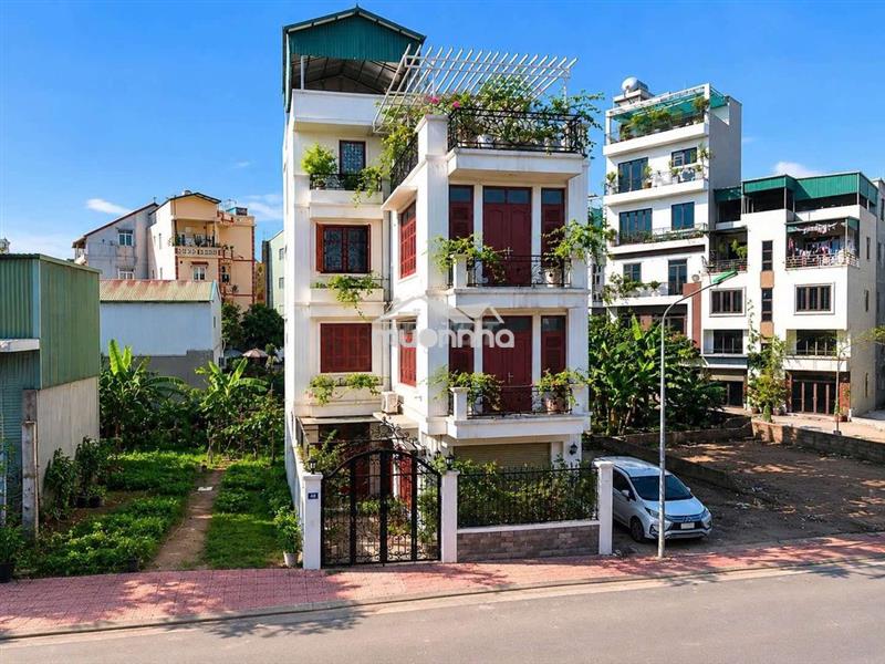 Bán nhà long biên, dt 91m2, view hồ, đường vỉa hè ô tô tránh, 21 tỷ