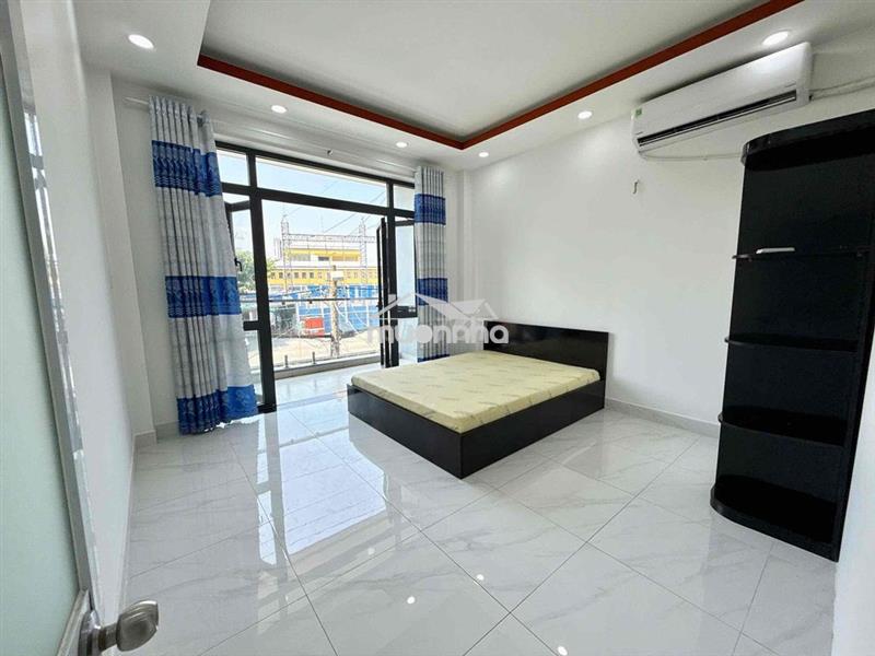 Căn hộ cao cấp (thang máy)