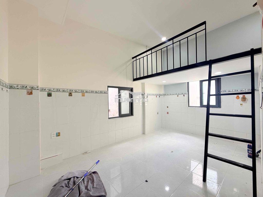 Cho thuê căn hộ gác full nội thất đi bộ qua hutech, gtvt, ngoại thương - 2