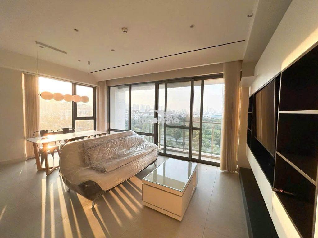 Cho thuê căn hộ urban hill 2pn 80m2 nhà bao đẹp view quận 1 - 3