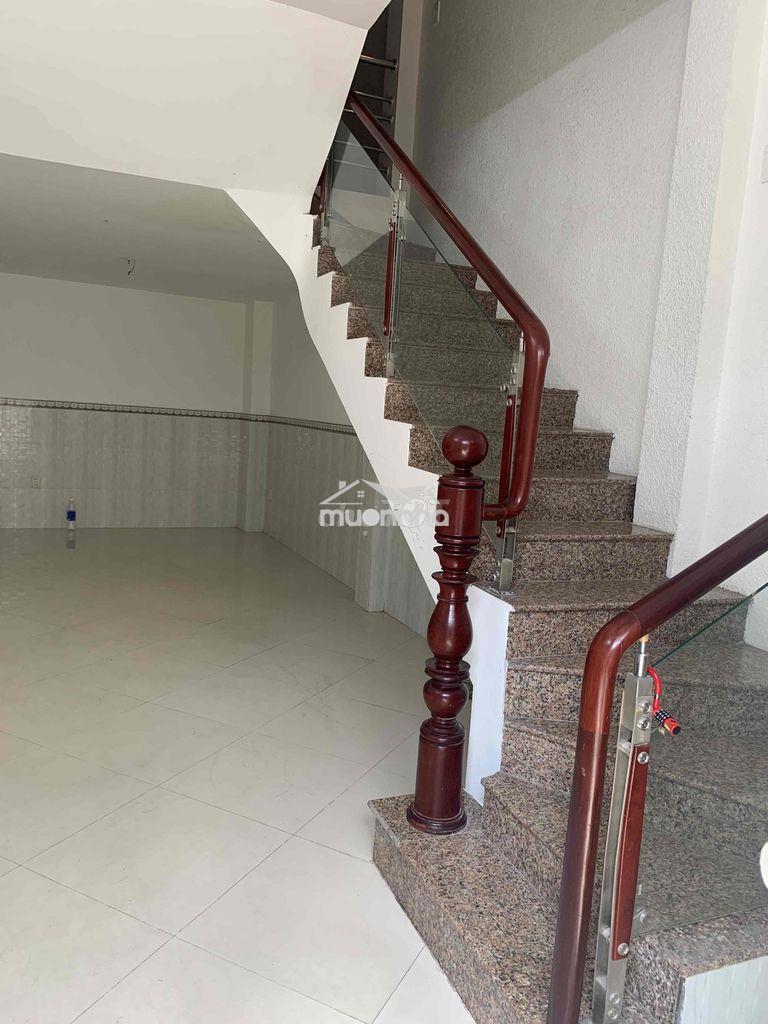 Cho thuê nhà hxt, hướng chính nam, đường nơ trang long, p12, q. bình t - 2