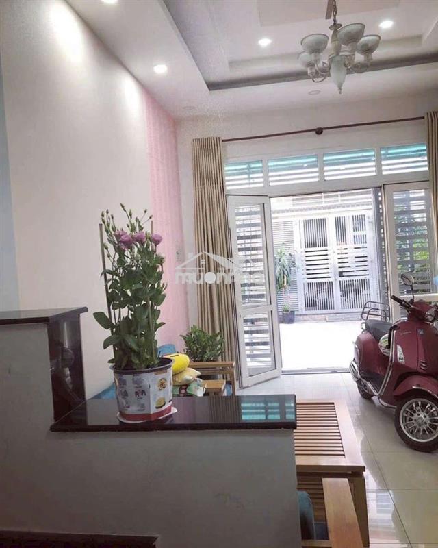 Cho thuê nhà hẻm xe tải 60m2 4pn đối diện vạn phúc