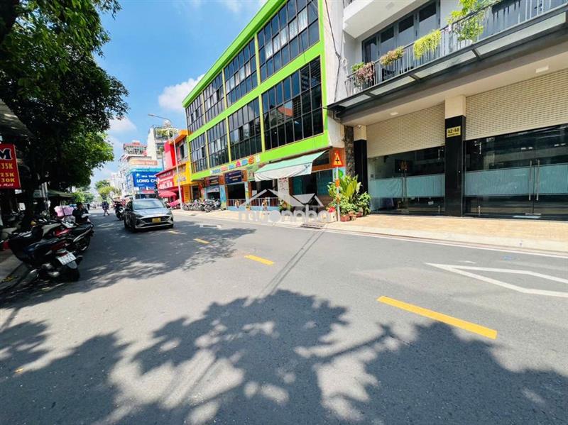 Bántòa nhà có thang máy -mt nguyễn hậu – 8mx16m - trệt 3 lầu st