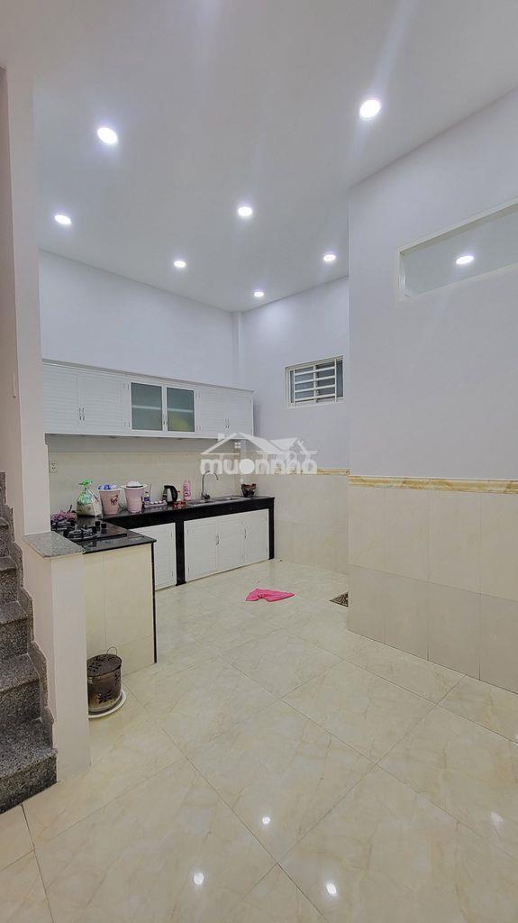 Nhà mới đẹp hẻm 343 tô hiến thành, 4.5x11, 3 lầu 5pn 4wc sẵn máy lạnh - 4