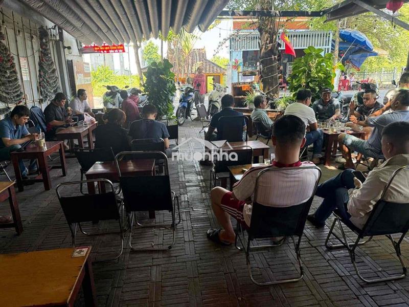 Sang toàn bộ quán cafe căn góc 10x35 quận 12