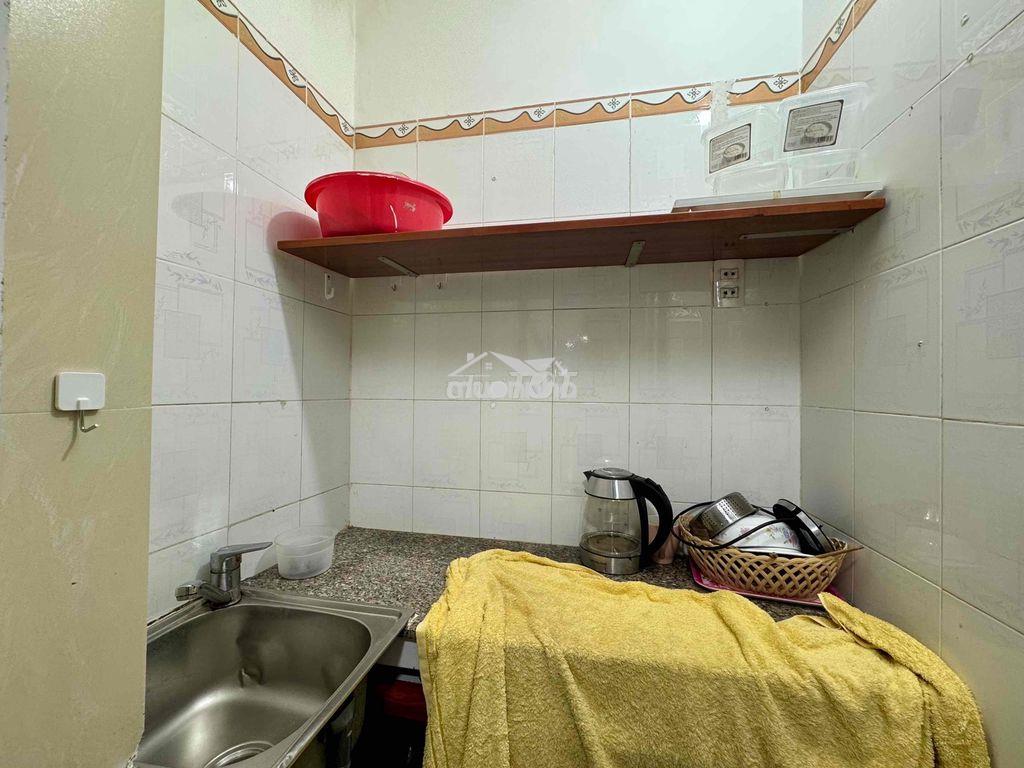 🏡Trống sẵn 1 phòng ban công tách bếp chỉ 5tr ngay trần hưng đạo q1🏡 - 3
