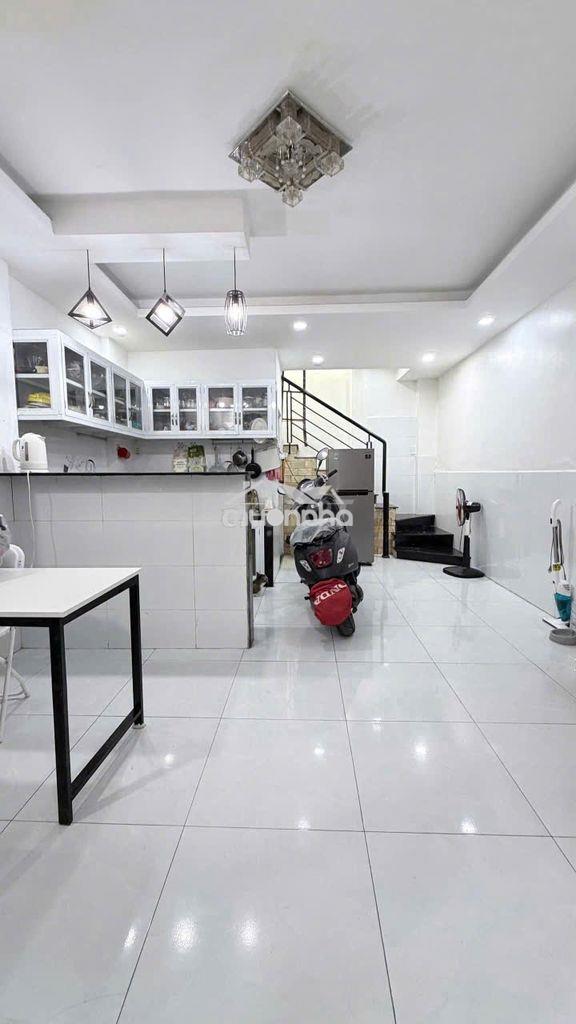Hxh tô hiến thành p.14, q.10 - ngang 4.5x13m - 1 trệt 2 lầu 3 pn  - 4