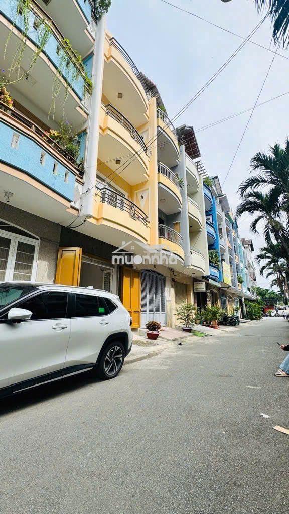 Mặt tiền 4 tầng cao lỗ - 5pn- view công viên - ngay aeon - parc mall