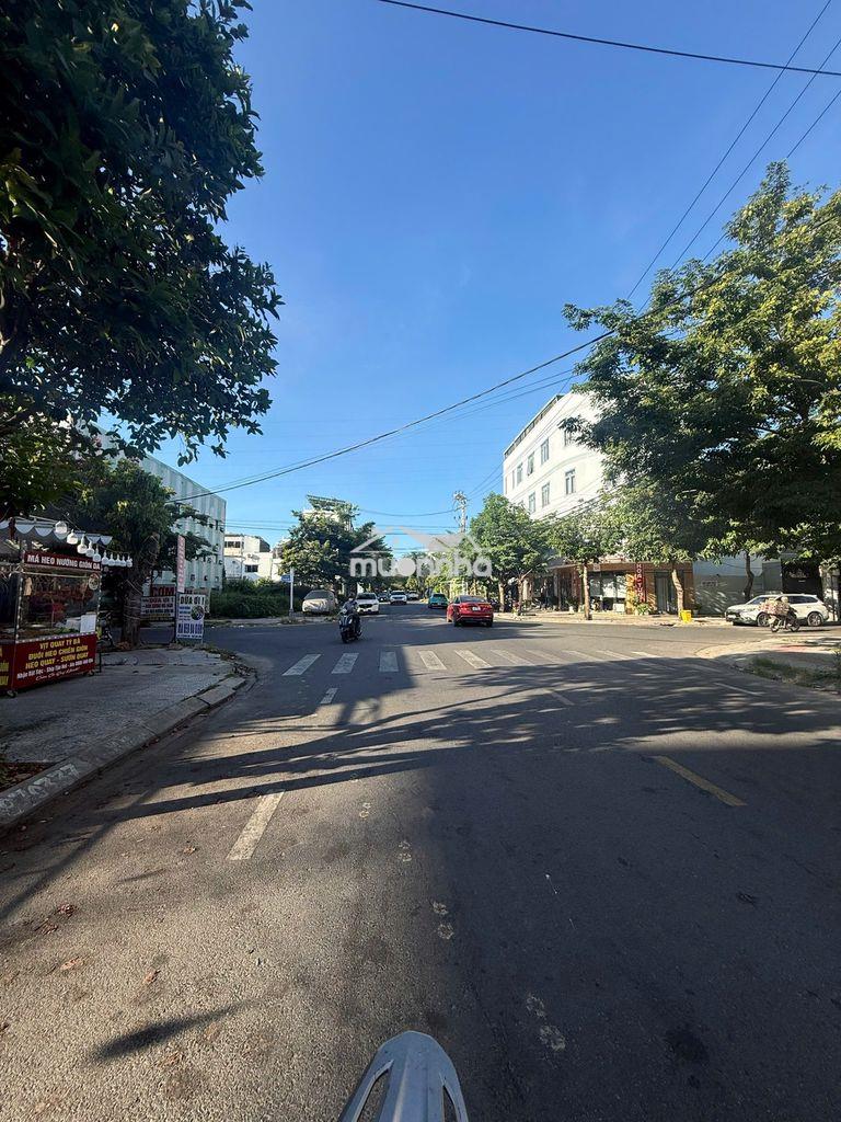 Bán lô đất đẹp mt lê quảng chí 100m², vị trí vàng gần ngã tư sầm uất