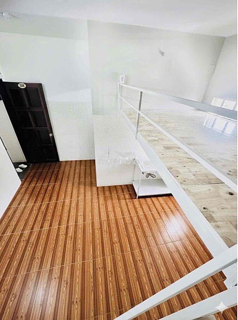 Cho thuê phòng trọ có gác gần cầu tham lương chợ lạc quang - 3