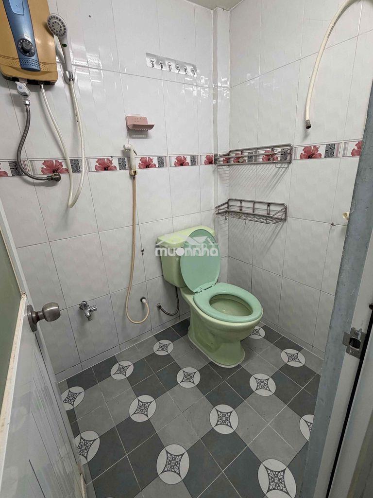 Thuê nhà nguyên căn gần chợ ở đường văn thân - 3