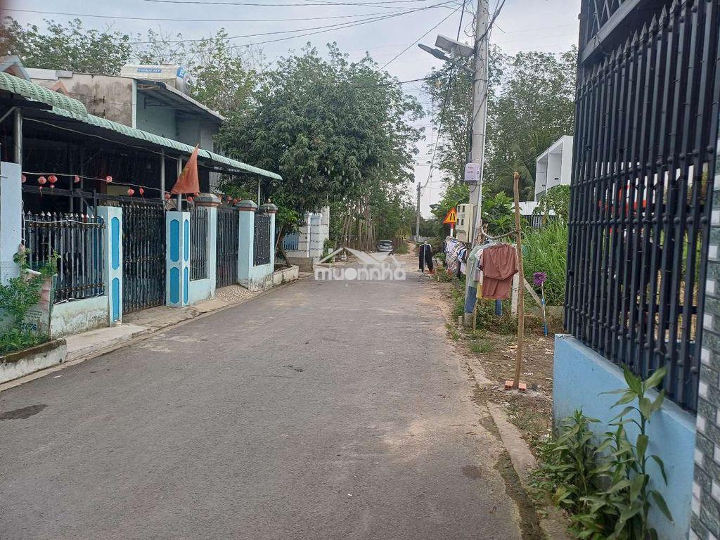 Cần  bán gấp nhà cấp 4 (264m2 ) 2 mặt tiền - 4