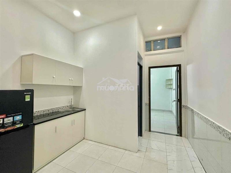 Studio tách bếp full nội thất sát bên etown cộng hoà
