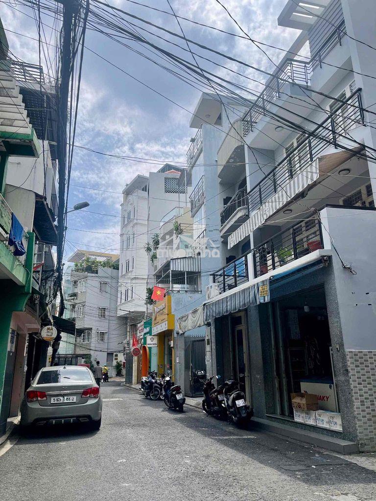 Nhà nguyễn văn trỗi phú nhuận 65m² – 3 tầng btct – 4 phòng ngủ