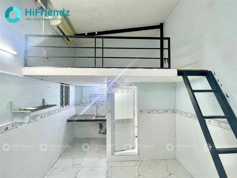 Phòng trọ giá rẻ sẵn máy lạnh gần đhyd, bv chợ rẫy - nhà xe rộng