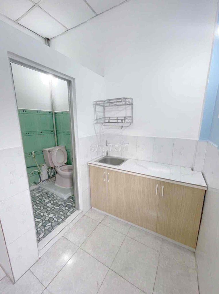 Cho thuê phòng giá rẻ gần kí túc xá khu a - 4