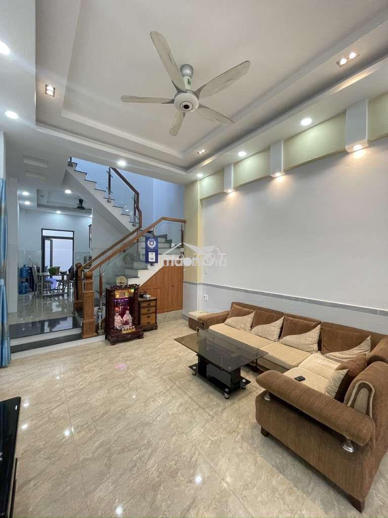 Bán nhà 3 tầng, ô tô vào nhà, phường bình tân - 4x19m - 3