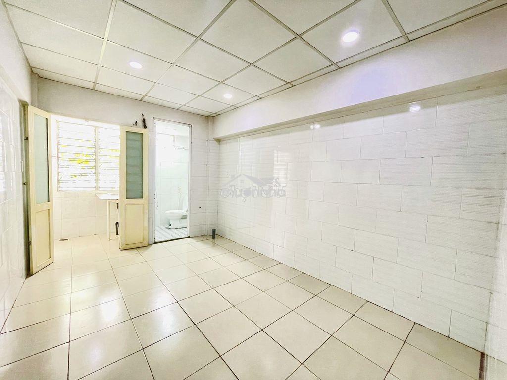 Phòng tách bếp sạch đẹp - an ninh gần hub - 4