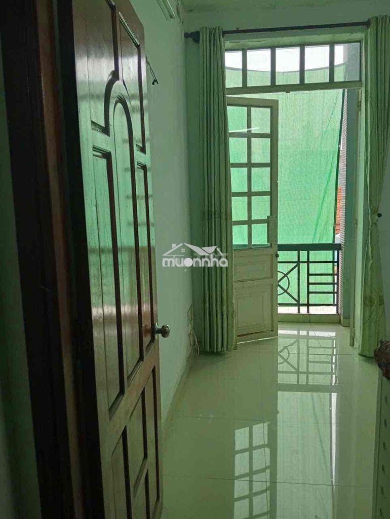 Cho nam sinh viên hoặc cn thuê lầu giá rẻ 2,8 tr , lê v thọ gò vấp - 4