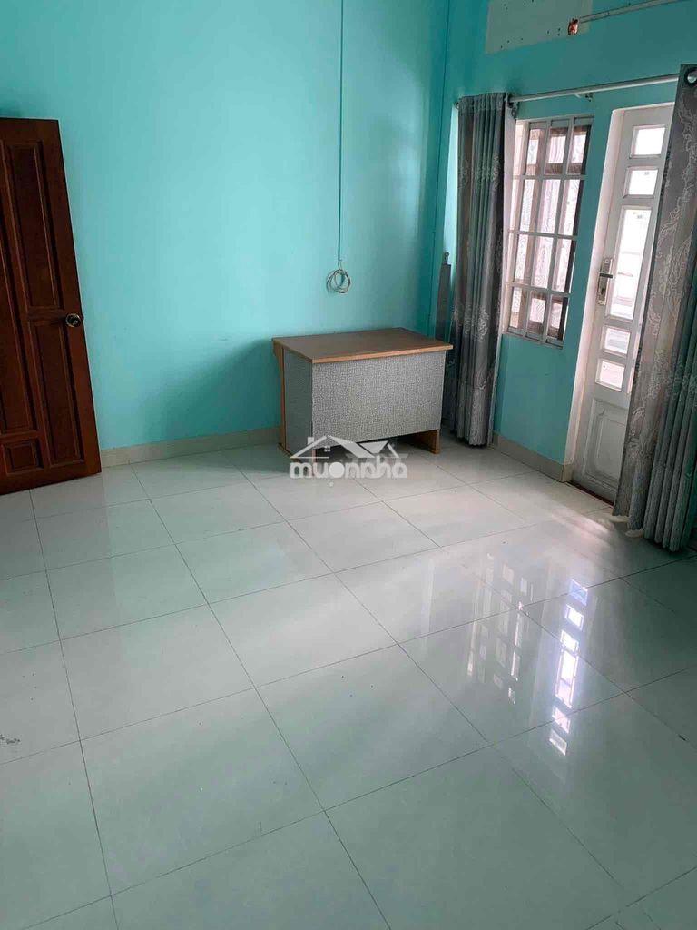 Cho thue phong 3tr tolet rieng máy lạnh - 4