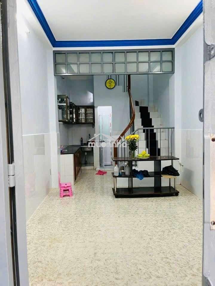 Nhà nc mới đẹp 2 lầu st 2pn 3vs lý chính thắng q3