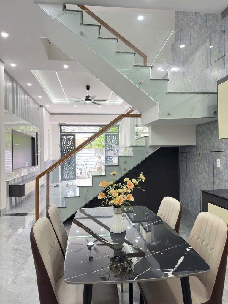 Bán nhà kp2 phường trảng dài  hồ bơi phương nam 1 trệt 1 lầu 3 tỷ 850 - 2