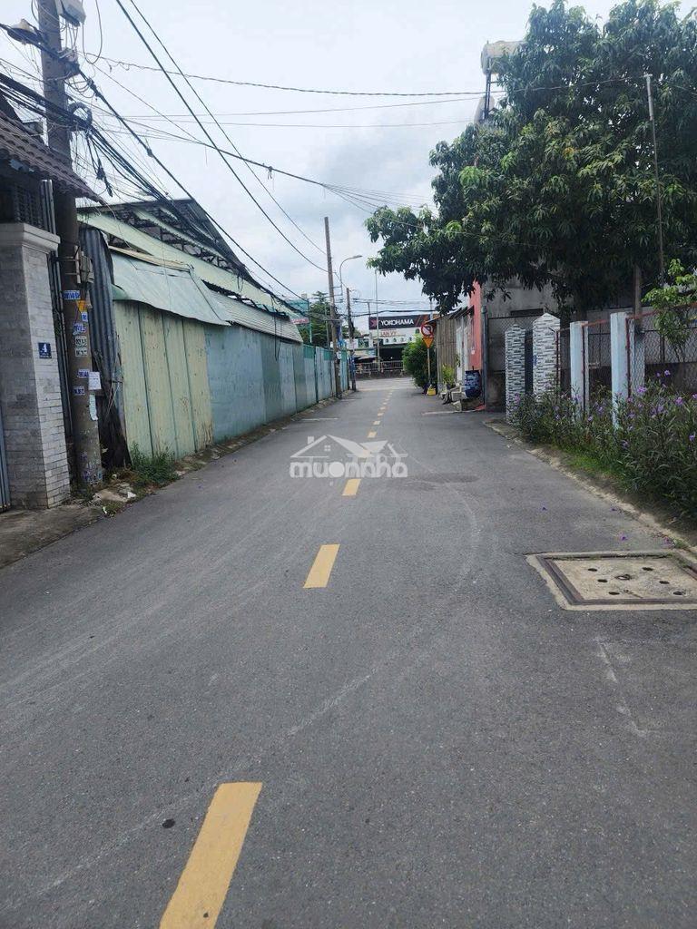 Nhà 1 lầu đúc: ngang 4m x 15m, hẻm đường 12, p. hbp - 2