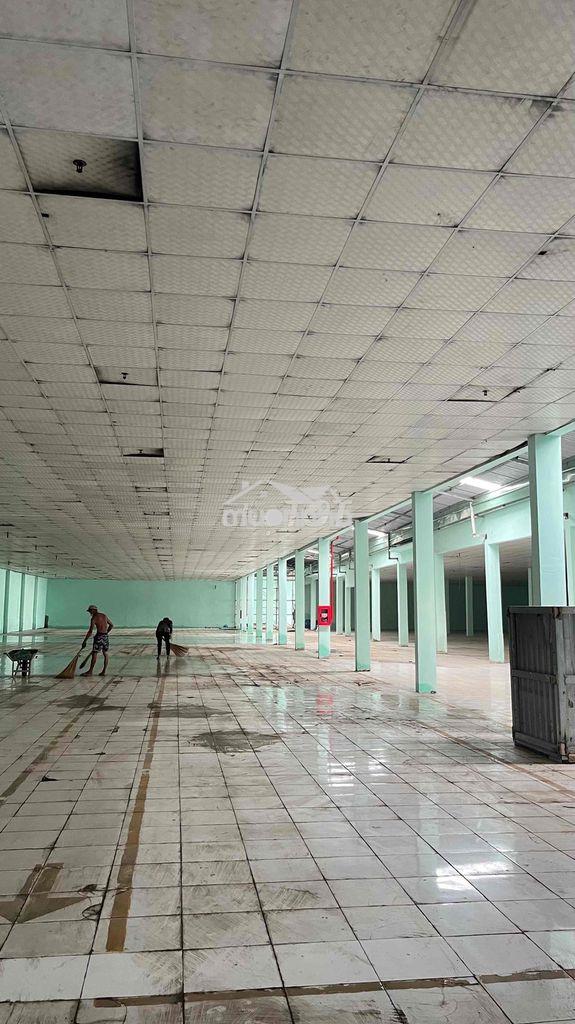 Kho xưởng 500m2 - 1000m2 - 3000m2 gần kcn tân bình - 3