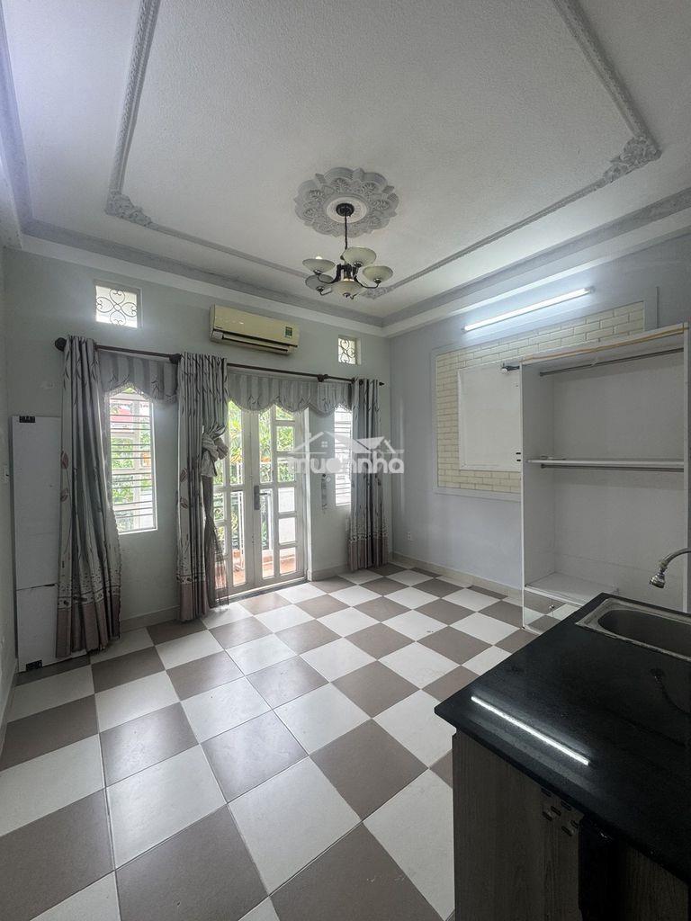 🏠 Cho thuê phòng trọ – hẻm xe hơi 215 nguyễn xí, bình thạnh