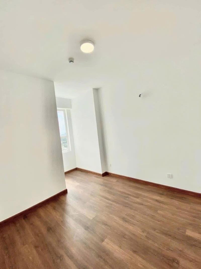 Cho thuê saigon mia 3pn 2wc – chỉ 14,5 triệu/tháng – nhà trống có máy lạnh, rèm, bếp,tủ lạnh,máy giặt. - 3