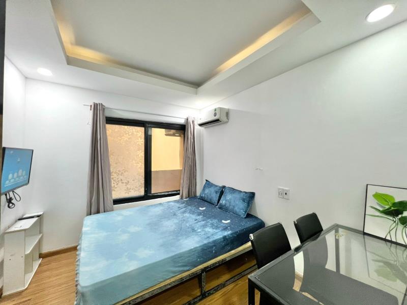 Phòng thoáng mát máy giặt riêng ngay trần phú quận 5