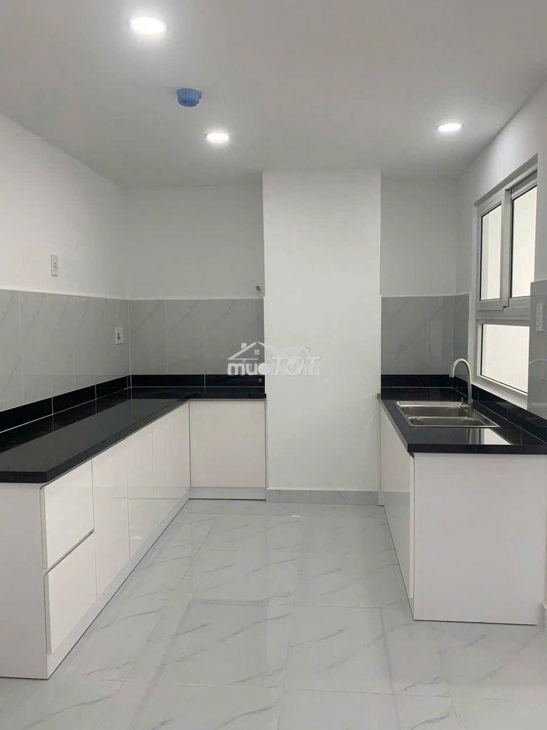 Cho thuê căn hộ mới 100%,dt 85m2,phòng rộng,thoáng mát,đầy đủ tiện ích