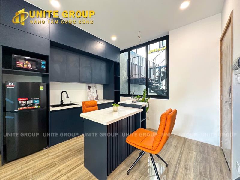 🏡 Căn hộ dịch vụ full nội thất hoàng việt, tân bình vị trí đắc địa, chỉ 5 phút đến sân bay tân sơn nhất. -🚗 kết nối nhanh quận 1, quận 3, phú nhuận, gò vấp. -🌳 gần công viên hoàng văn thụ, không