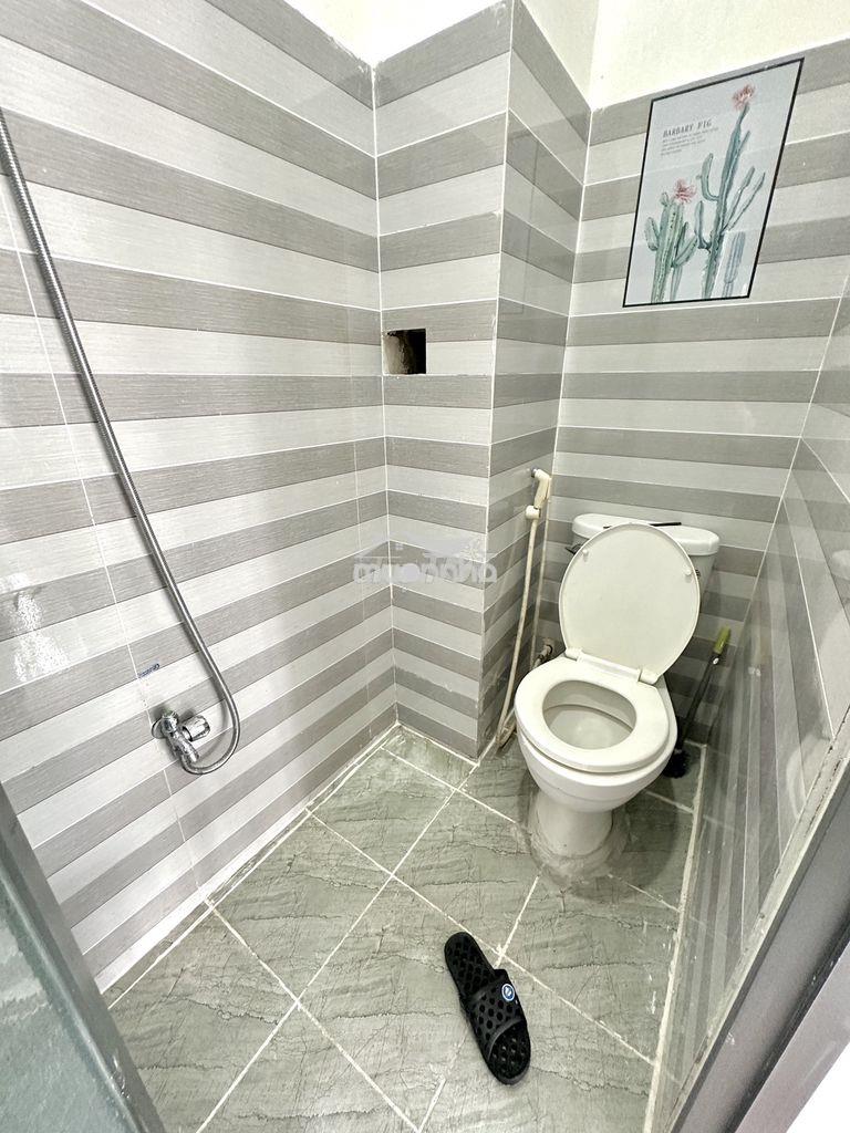 Kiệt nguyễn hoàng 2 tầng kiên cố , 2pn + 2wc chính chủ - 4