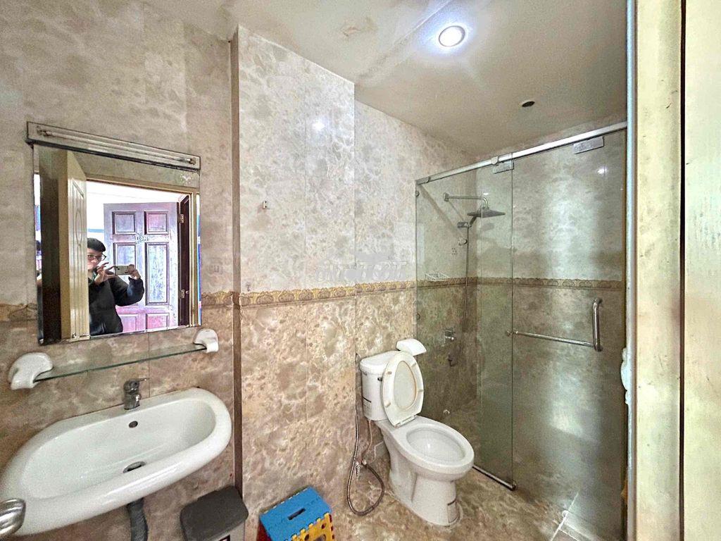 Trống sẳn studio full nội thất ngay đại học y dược - Ảnh 4