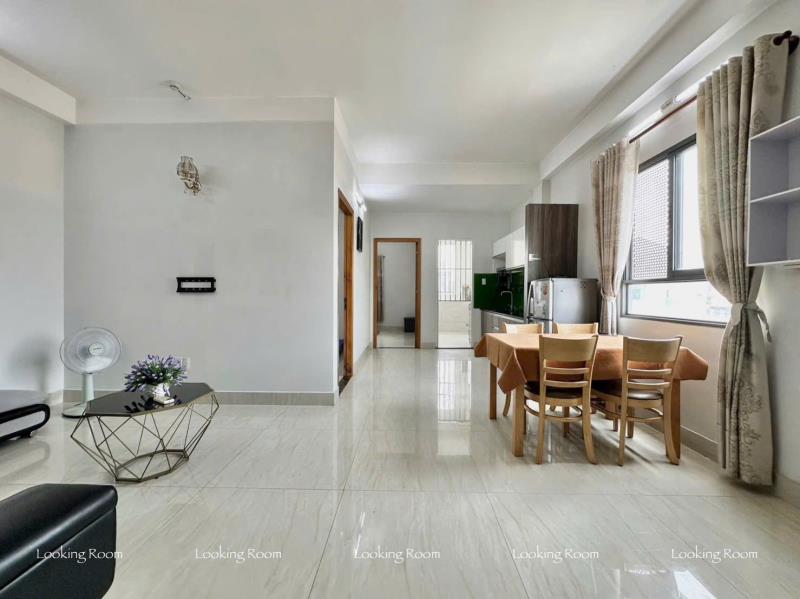 Cho thuê căn hộ 2 phòng ngủ _ rộng 80m2 | full nội thất chỉ tính điện nước ngay bảy hiền, lạc long quân