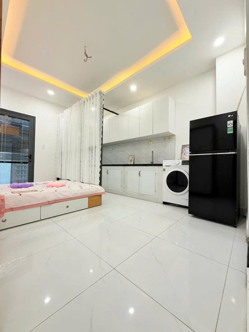 Căn hộ 1pn hẻm an ninh gần trường đh kinh tế isb, chợ tân định, cv lê văn tám
