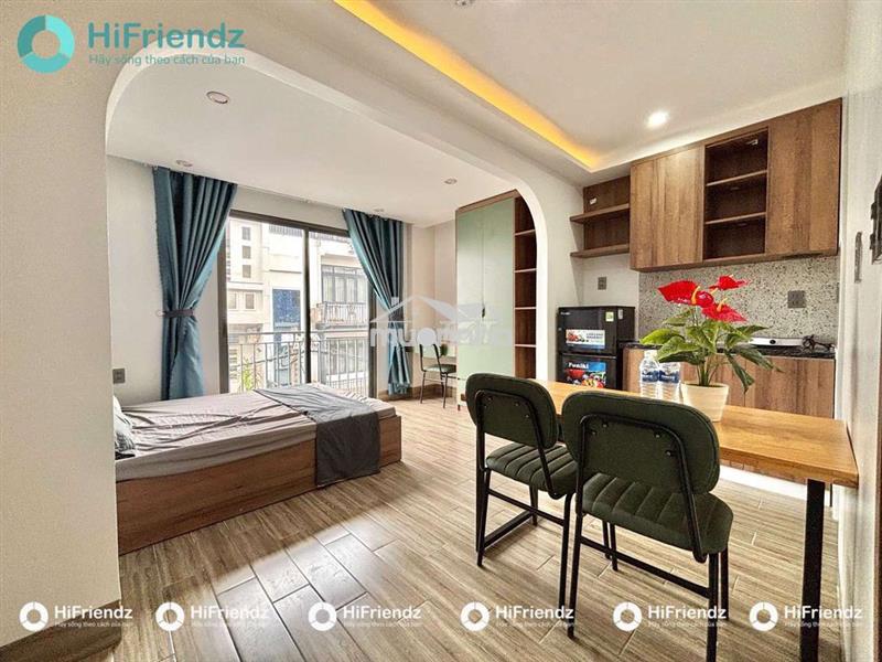 Phòng view đẹp - 4tr9 - đi bộ cvpm
