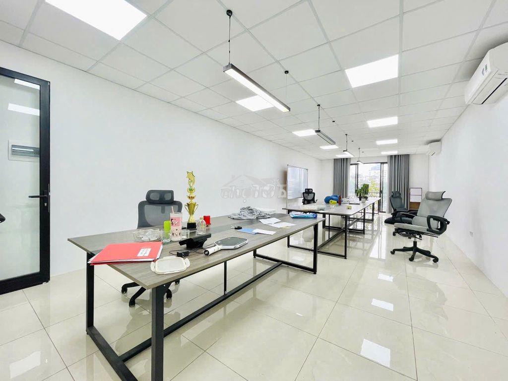 Cho thuê văn phòng tại đường cát linh sàn 60m2 thoáng nhiều ánh sáng. - 2