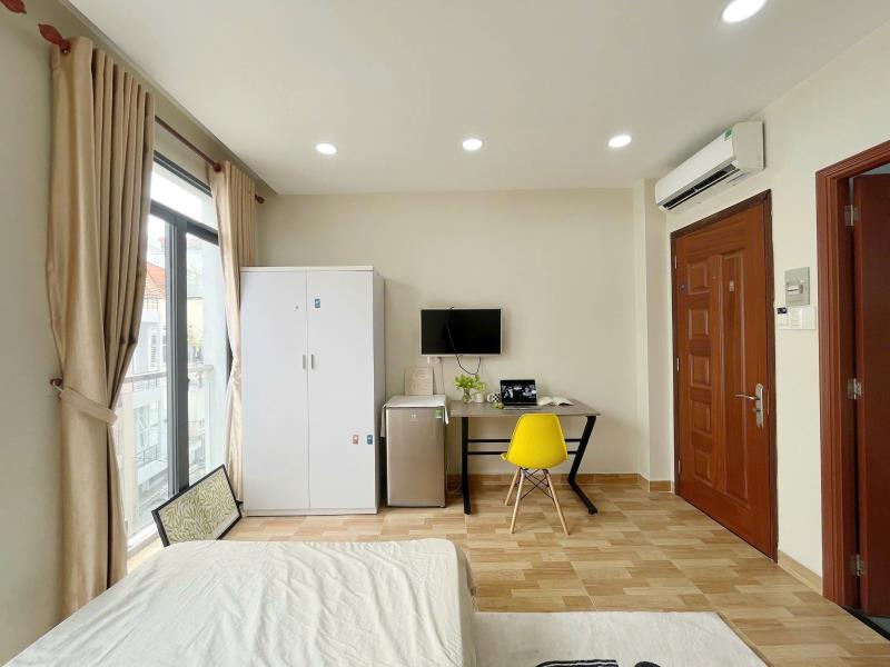Studio full nội thất - ban công - ngay ngã tư hàng xanh - di chuyển dh hutech, uth, hiu, uef chỉ 5-10p  - 3